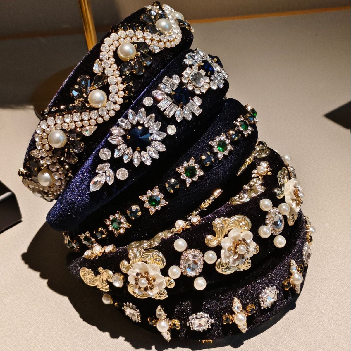 Women Accessories Sale - 가을과 겨울 핫 세일 레트로 바로크