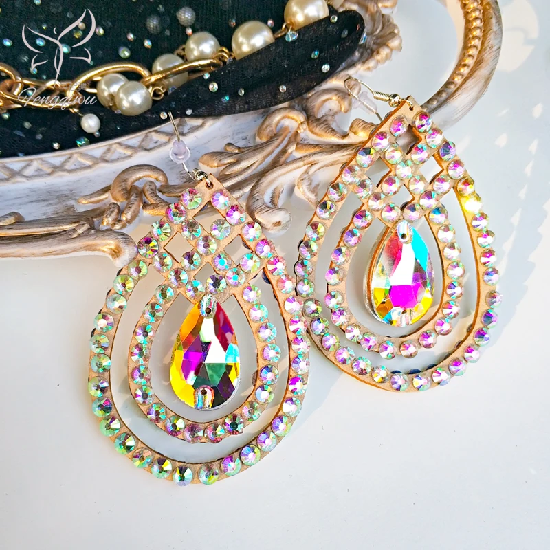 Women Accessories India - 여성용 벨리댄스 액세서리, 벨리댄스 귀걸이, 소녀