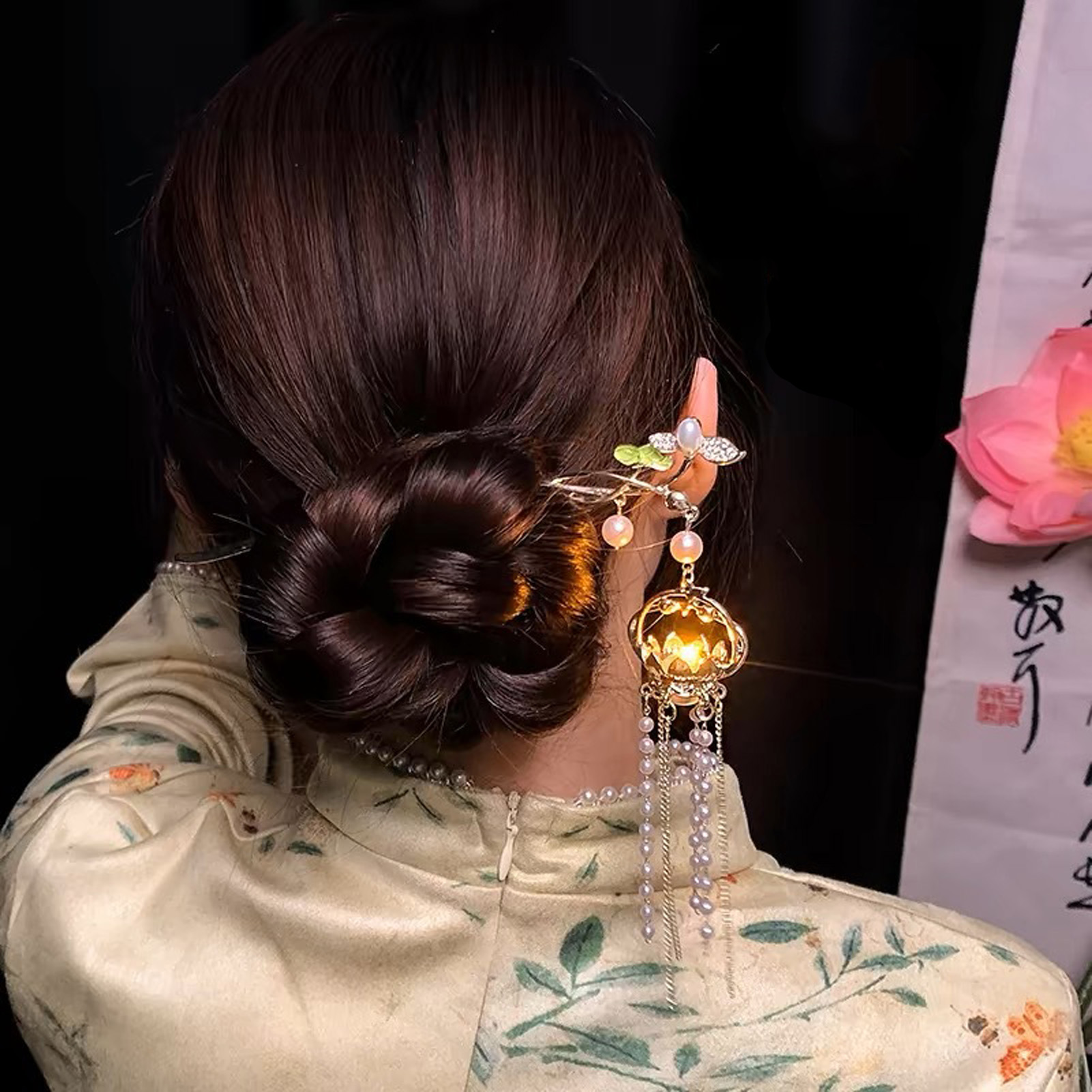 여성을위한 빛나는 꽃 머리핀 크리 에이 티브 로터스 방 - Women Accessories Trendy 리뷰 및 가격