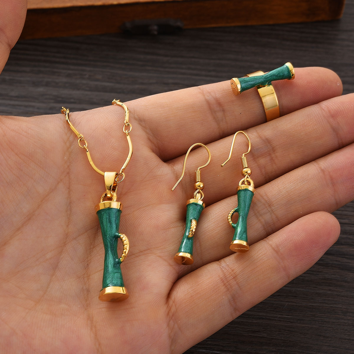 여자를위한 패션 PNG 골드 컬러 쥬얼리 세트 여자 목 - Women Accessories India 리뷰 및 가격